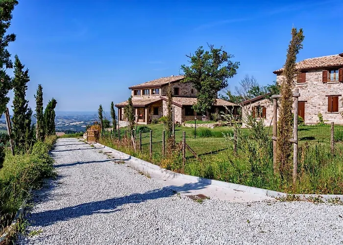 Eutopia Agroturismo *